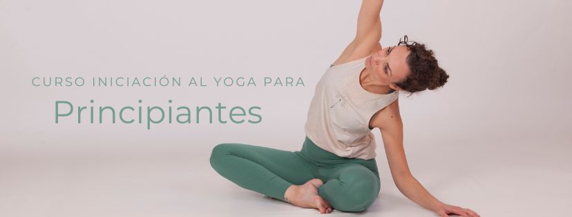 Cabecera curso iniciación yoga principiantes
